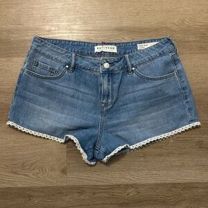 Bullhead Blue Denim Shorts with White Lace Trim 0240 B2